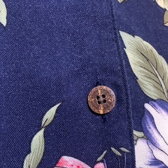 Caribbean JoE Hawaiian women’s SZ 2X short sleeve navy floral brown button - Picture 6 of 15